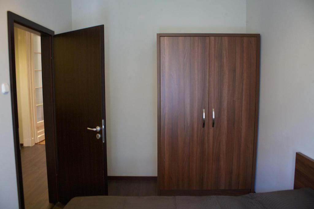 Five Season'S Apartment บูดาเปสต์ ภายนอก รูปภาพ